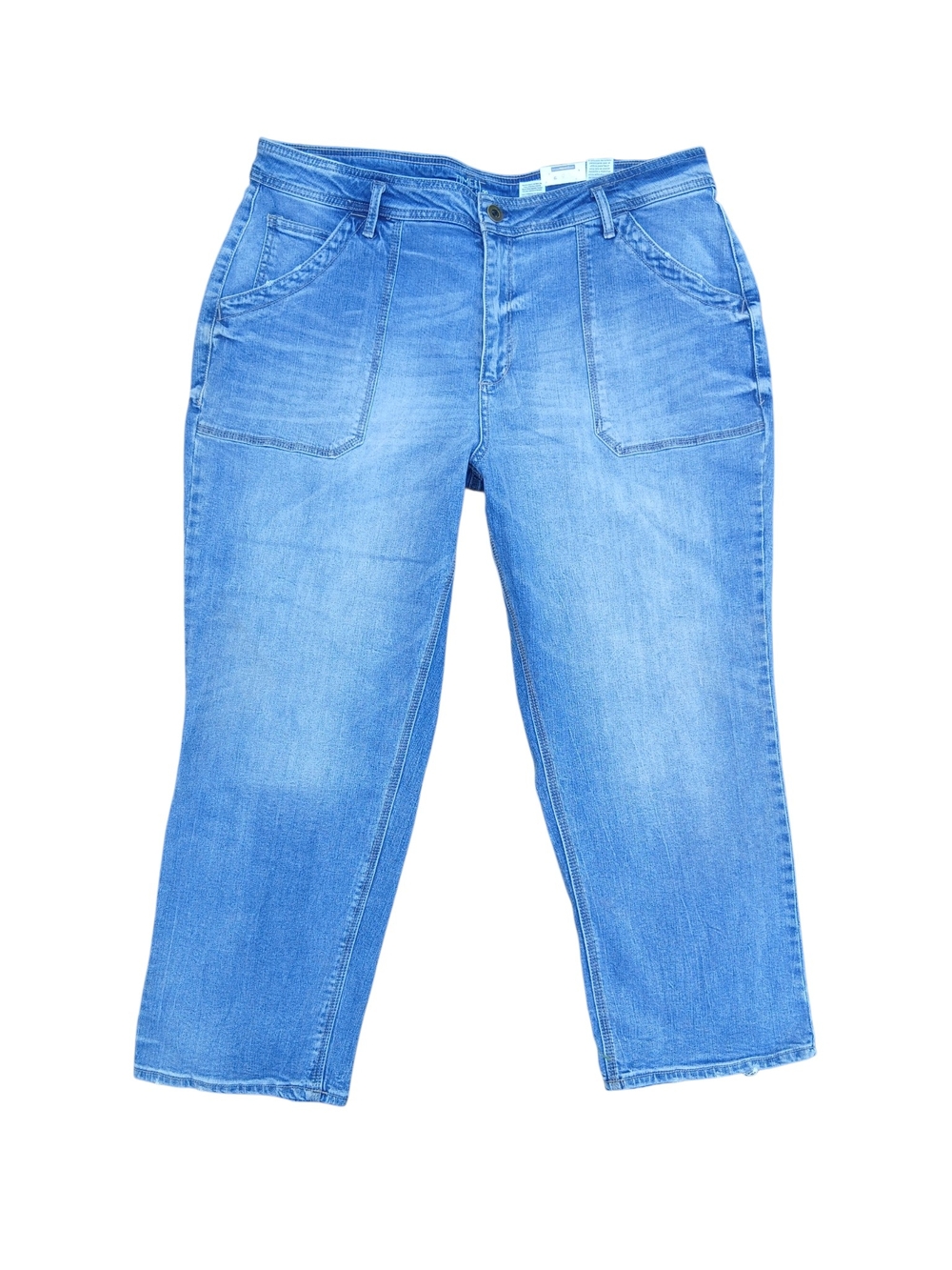 Time and Tru Women's Light Wash Cropped Jeans with Patch Pockets
